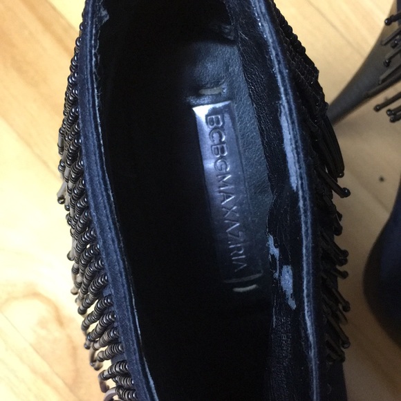 BCBGMAXAZRIA Booties with beaded fringe - size 6.5 - Picture 6 of 6